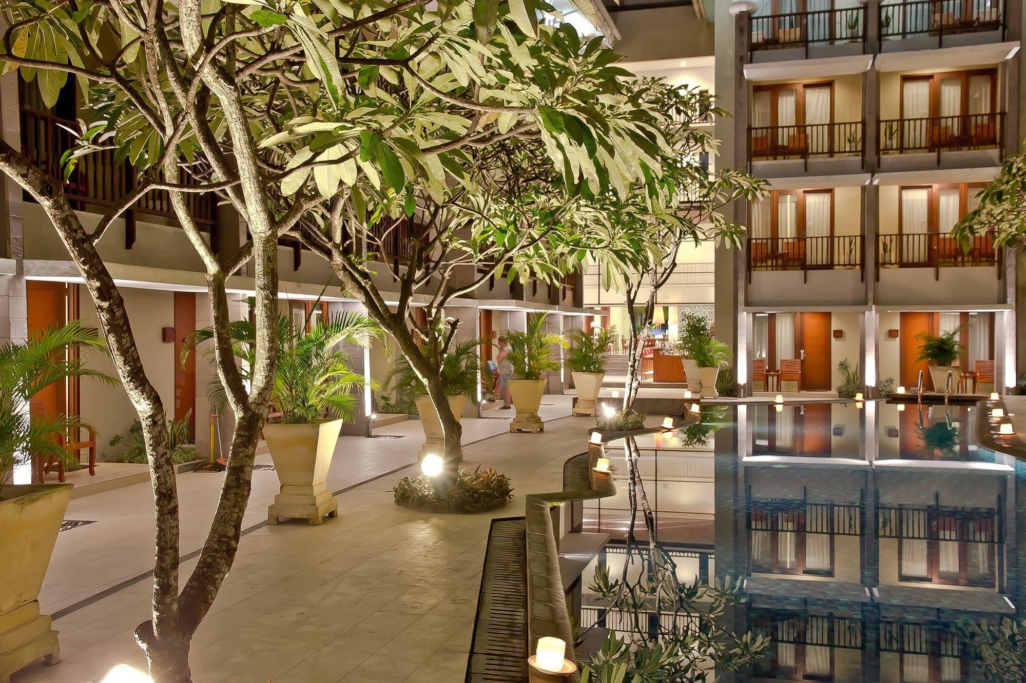 The Rani Hotel & Spa Kuta  Luaran gambar
